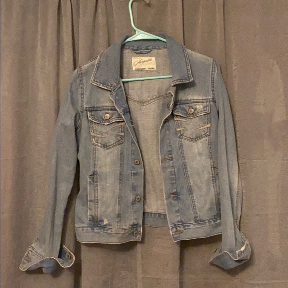 Aeropostale distresses Jean jacket